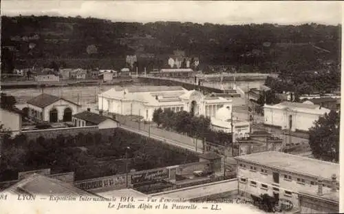 Ak Lyon Rhône, Kolonialausstellung 1914, Alpengarten und Fußgängerbrücke