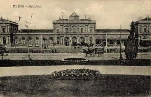 Ak Reims Marne, Bahnhof