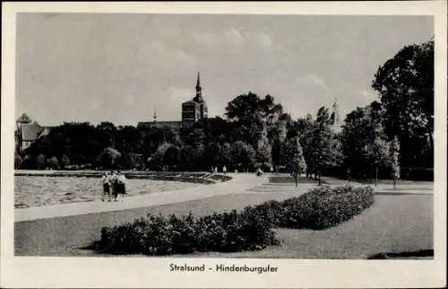 Ak Stralsund in Mecklenburg Vorpommern, Hindenburgufer