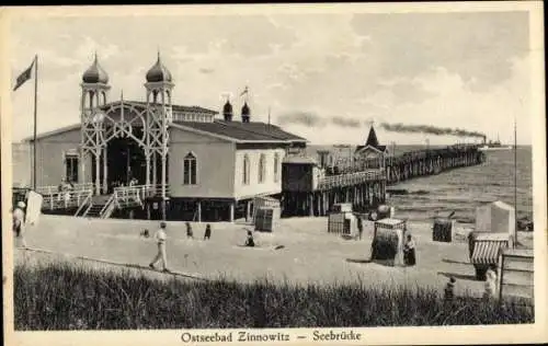 Ak Ostseebad Zinnowitz Usedom, Blick auf die Seebrücke, Strand