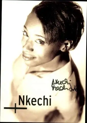Ak Moderatorin Nkechi Madubuko, Portrait, Autogramm