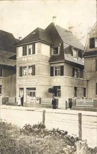 Foto Ak Mettingen Esslingen am Neckar, Brot- und Feinbäckerei, Wohnhaus, Anwohner