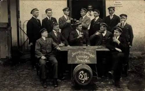 Studentika Foto Ak Tromlitz Blankenhain in Thüringen, Burschengesellschaft Ostern 1923, Studenten