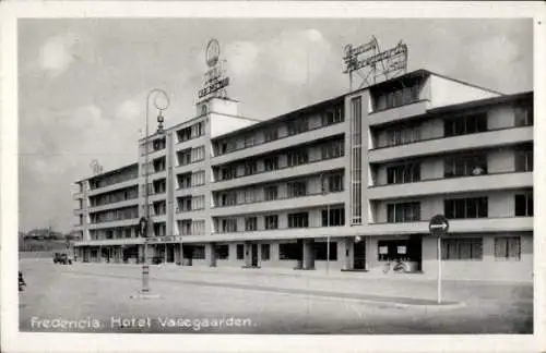 Ak Fredericia Dänemark, Hotel Vasegaarden, Straßenpartie