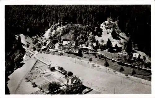 Ak Alpirsbach im Schwarzwald, Sanatorium Krähenbad, Fliegeraufnahme