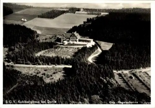 Ak Dahle Altena im Sauerland, Kohlberghaus, Fliegeraufnahme