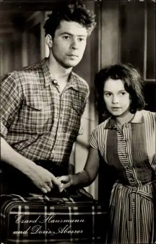 Ak Schauspieler Ezard Hausmann und Doris Abesser, Defa, Film Alte Liebe rostet nicht, Portrait