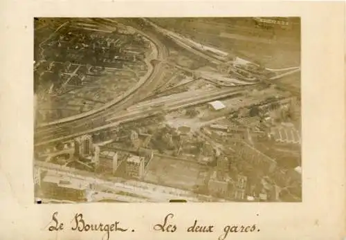 Foto Le Bourget Seine Saint Denis, Les deux gares