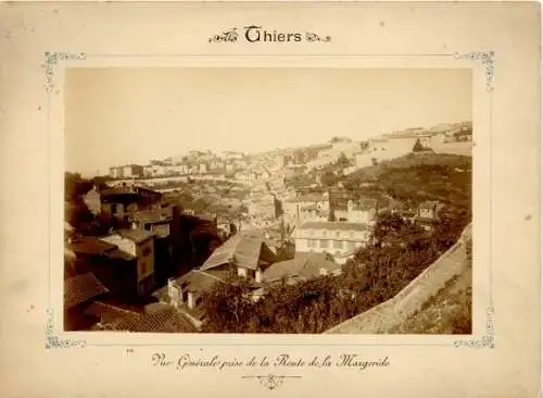 Foto Thiers Puy de Dôme, Vue Générale prise de la Route de la Margeride