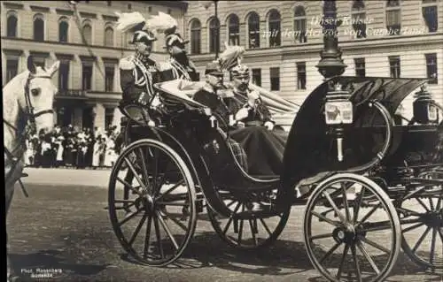 Ak Kaiser Wilhelm II, Herzog von Cumberland, Kutsche