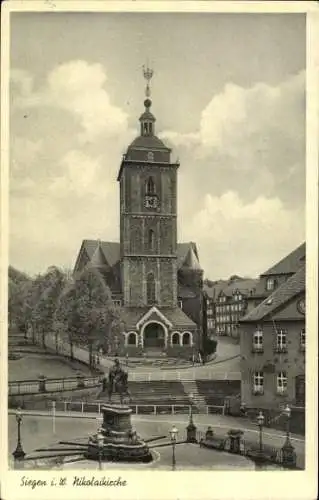 Ak Siegen in Westfalen, Nikolaikirche, Reiterstatue