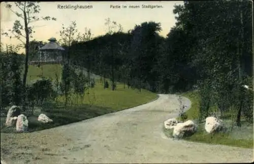 Ak Recklinghausen im Ruhrgebiet, im neuen Stadtgarten.