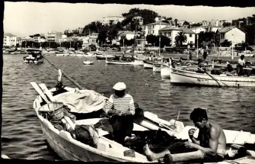 Ak Le Lavandou Var, Fisherman’s Corner