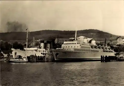 Ak Sassnitz auf der Insel Rügen, Eisenbahnfährschiff MS Sassnitz