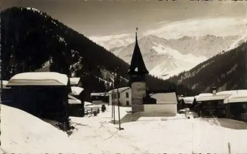 Ak Davos Monstein Kanton Graubünden, eingeschneiter Ort, Kirche