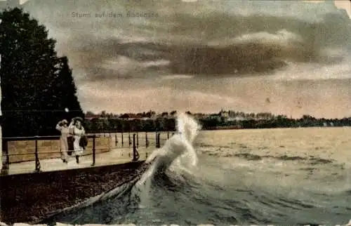 Ak Bregenz am Bodensee Vorarlberg, Sturm, Brandung