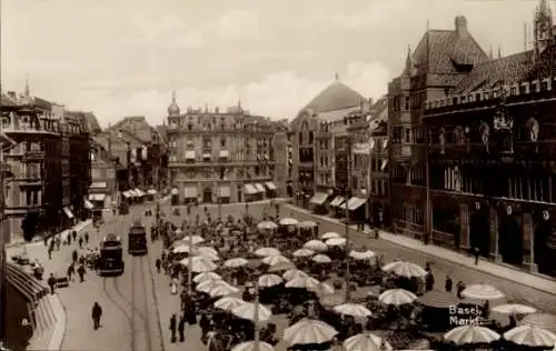 Ak Basel Bâle Stadt Schweiz, Straßenbahn, Markt, Rathaus