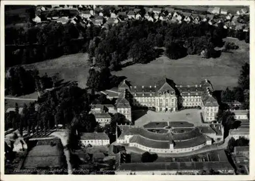 Ak Pommersfelden in Oberfranken, Fliegeraufnahme