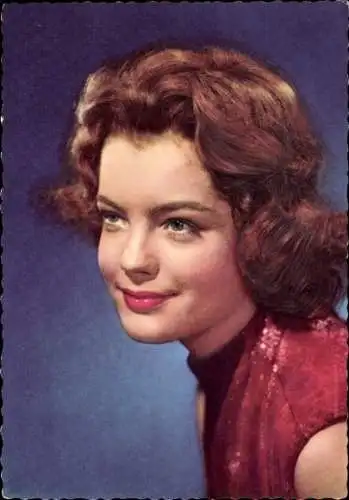 Ak Schauspielerin Romy Schneider, Portrait