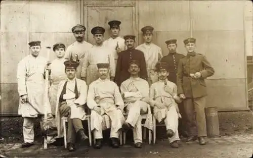 Foto Ak Köln Deutz, Soldaten im Lazarett