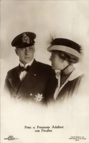 Ak Prinz und Prinzessin Adalbert von Preußen, Uniform, Orden