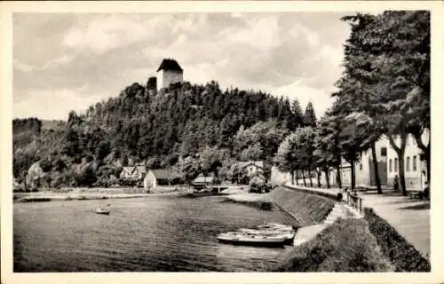 Ak Ziegenrück an der Saale Thüringen, Wasserpartie, Straße