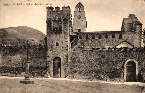 Ak Luz Saint Sauveur Hautes Pyrénées, Kirche der Templer