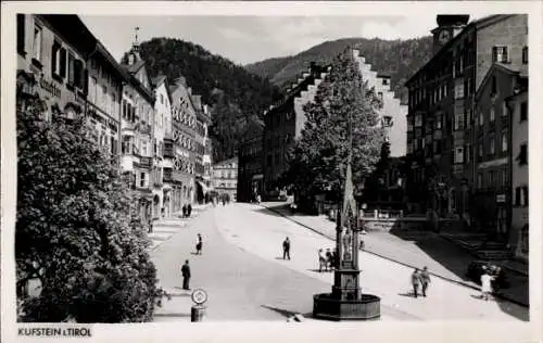 Ak Kufstein Tirol Österreich, Straße, Passanten