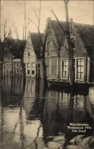 Ak Monnikendam Waterland Nordholland Niederlande, Watersnood 1916 Het Zand