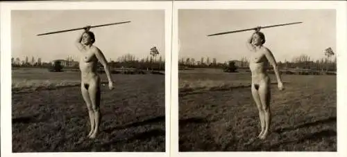 Stereo Foto: Gerhard Riebicke Erotik, Frauenakt mit Speer