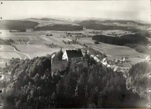 Foto Waldburg in Württemberg, Burg Waldburg, Fliegeraufnahme