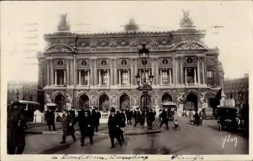 Ak Paris IX Opéra, Oper, Passanten