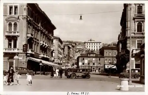 Ak Rijeka Fiume Kroatien, Piazza Dante