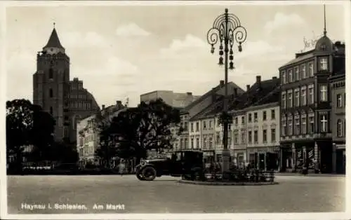 Ak Haynau Schlesien, Partie am Markt, Auto, A. Ebert