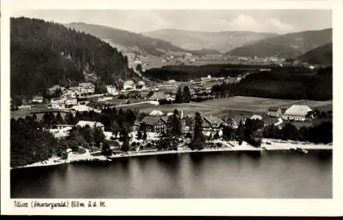 Ak Titisee Neustadt im Breisgau Hochschwarzwald, Fliegeraufnahme