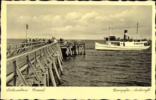 Ak Ostseebad Graal Müritz, Dampfer-Ankunft