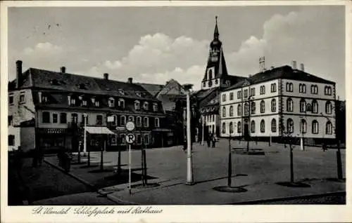 Ak St. Wendel im Saarland, St. Wendel Schlossplatz mit Rathaus