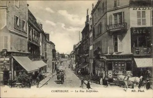 Ak Compiègne Oise, Solferino Straße, Café, Bibliothek