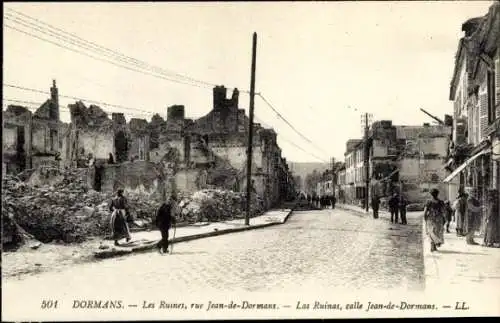 Ak Dormans Marne, Rue Jean de Dormans, les Ruines, Kriegszerstörung I. WK