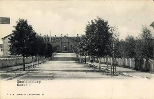 Ak Kokkola Karleby Gamlakarleby Finnland, Blick in die Allee