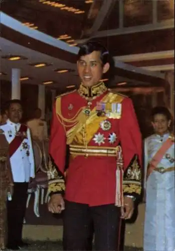 Ak Maha Vajiralongkorn, Adel Thailand, Portrait