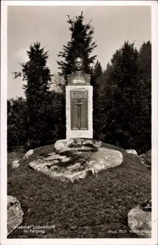 Ak Tutzing im Kreis Starnberg Oberbayern, Das Grabmal Ludendorff