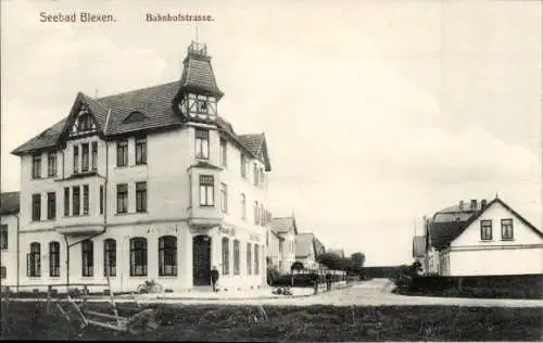 Ak Blexen Nordenham in Oldenburg, Bahnhofstraße, Hotel zur Post