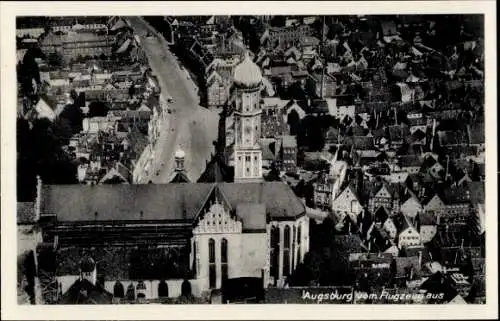 Ak Augsburg in Schwaben, Fliegeraufnahme der Kirche und umliegender Gebäude