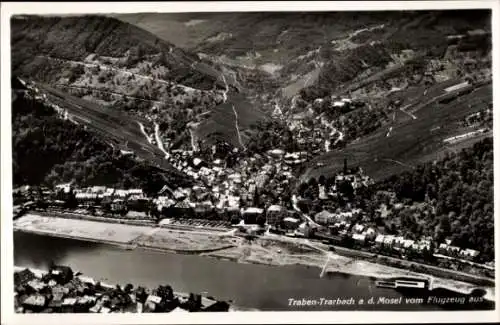 Ak Traben Trarbach an der Mosel, Fliegeraufnahme