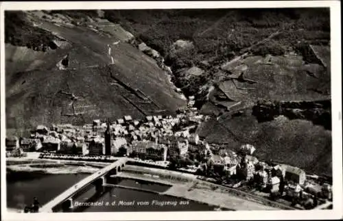 Ak Bernkastel an der Mosel, Fliegeraufnahme