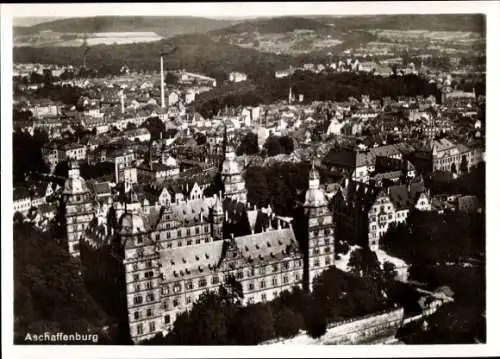 Ak Aschaffenburg, Fliegeraufnahme des Schlosses