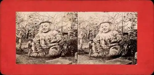 Stereo Foto Java Indonesien, Kolossales Götzenbild von Stein, Tempel von Singa Saroe, Molucken