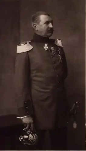 Kabinett Foto Günther Victor von Schwarzburg-Rudolstadt, Porträt in Uniform, 1909