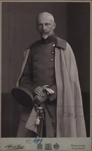 Kabinett Foto Friedrich von Sachsen-Meiningen, Porträt in Uniform